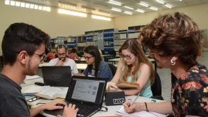 Alunos Biblioteca Área I - EEL - Foto: Divulgação