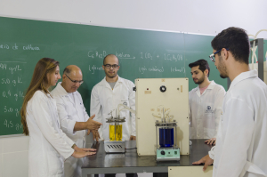 EEL: Aula. Laboratório de Química. Área I. Foto:Divulgação