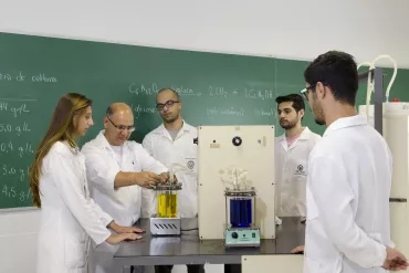 Laboratório de Engenharia Química. Foto: Divulgação